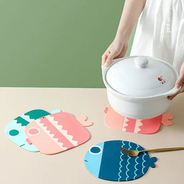 1Pcs Cute Fish Cup Coaster
