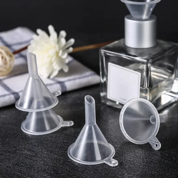 3 Pcs Transparent Mini Plastic funnel