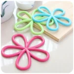 1pcs Multi color Silicone Flower Shape Heat-Proof Mat Anti-Slip Pot Holder - Image 2