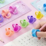 1Pcs Soft Silicone Pencil Gripper
